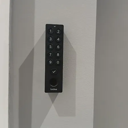 Dagoma - Wi-fi, Transfer E Late Check-in A Apartament *